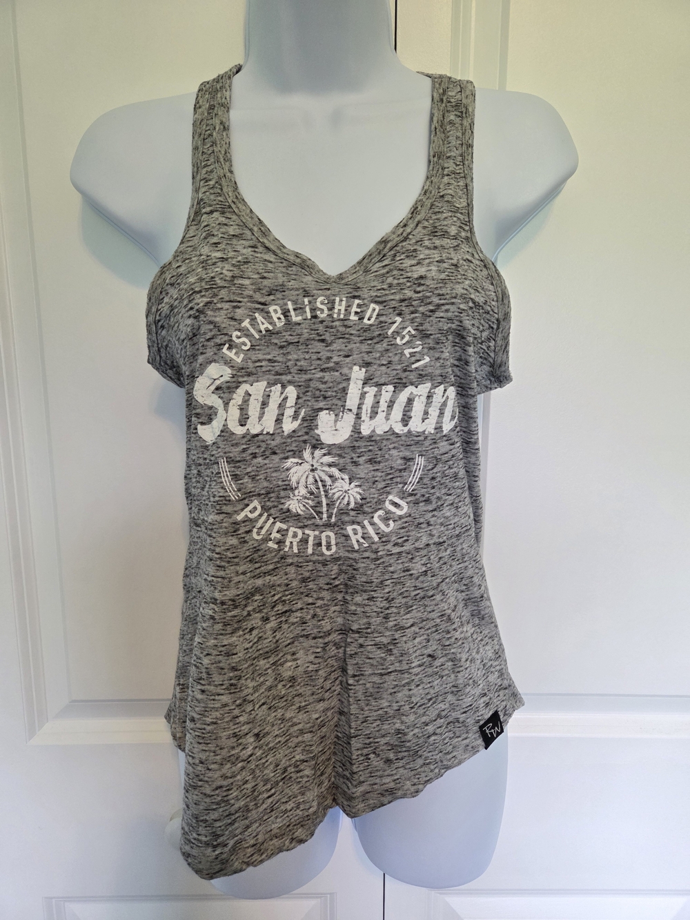 San Juan Graphic V-Neck Tank Top - Gray
